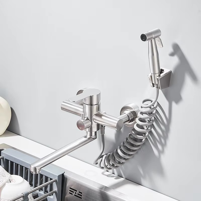 Robinet mural de cuisine avec douchette extractible en Laiton