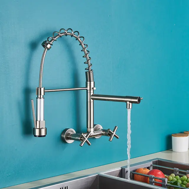 Robinet de cuisine flexible en laiton